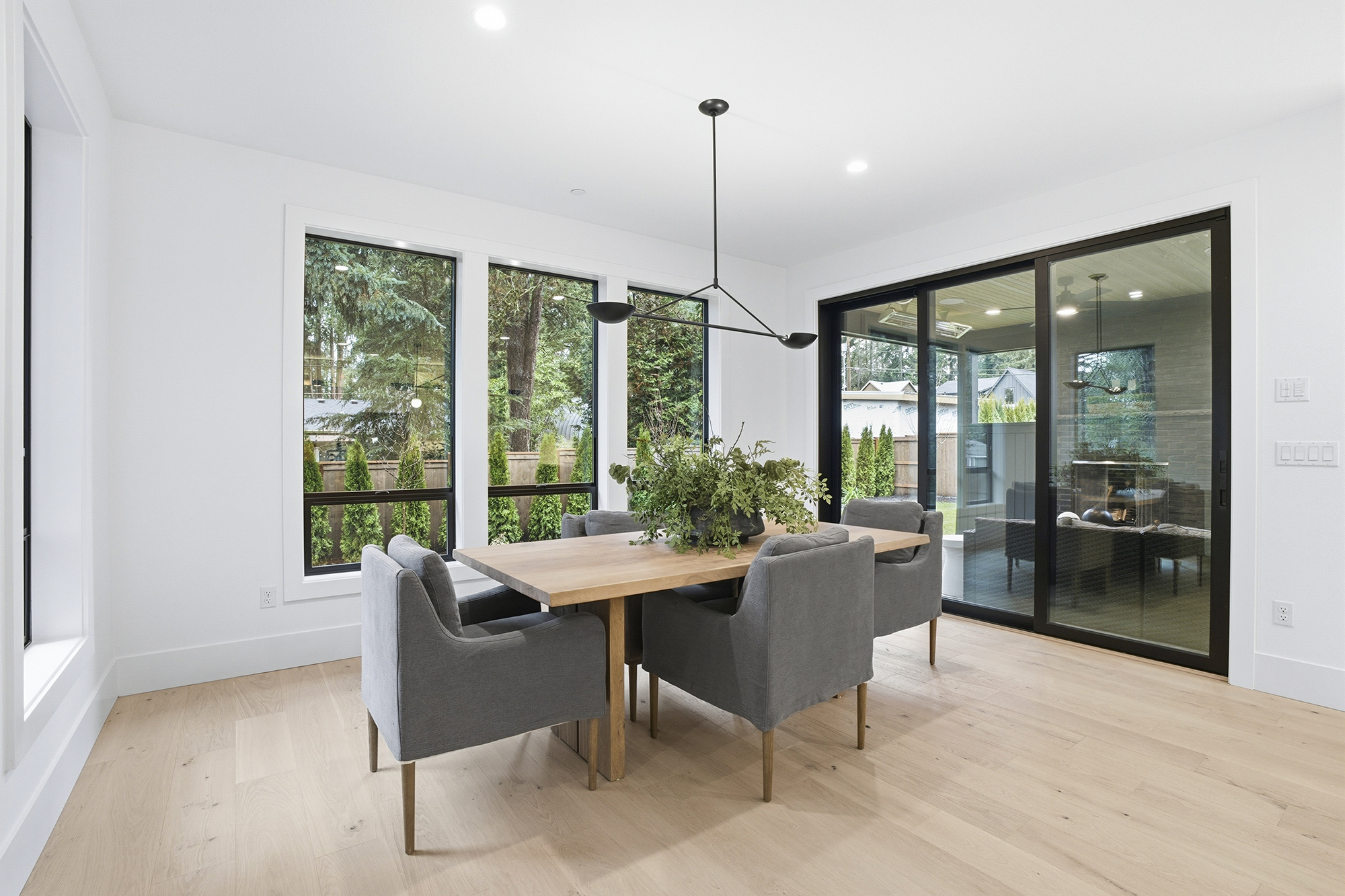 16901 Kara Ln Lake Oswego OR 25