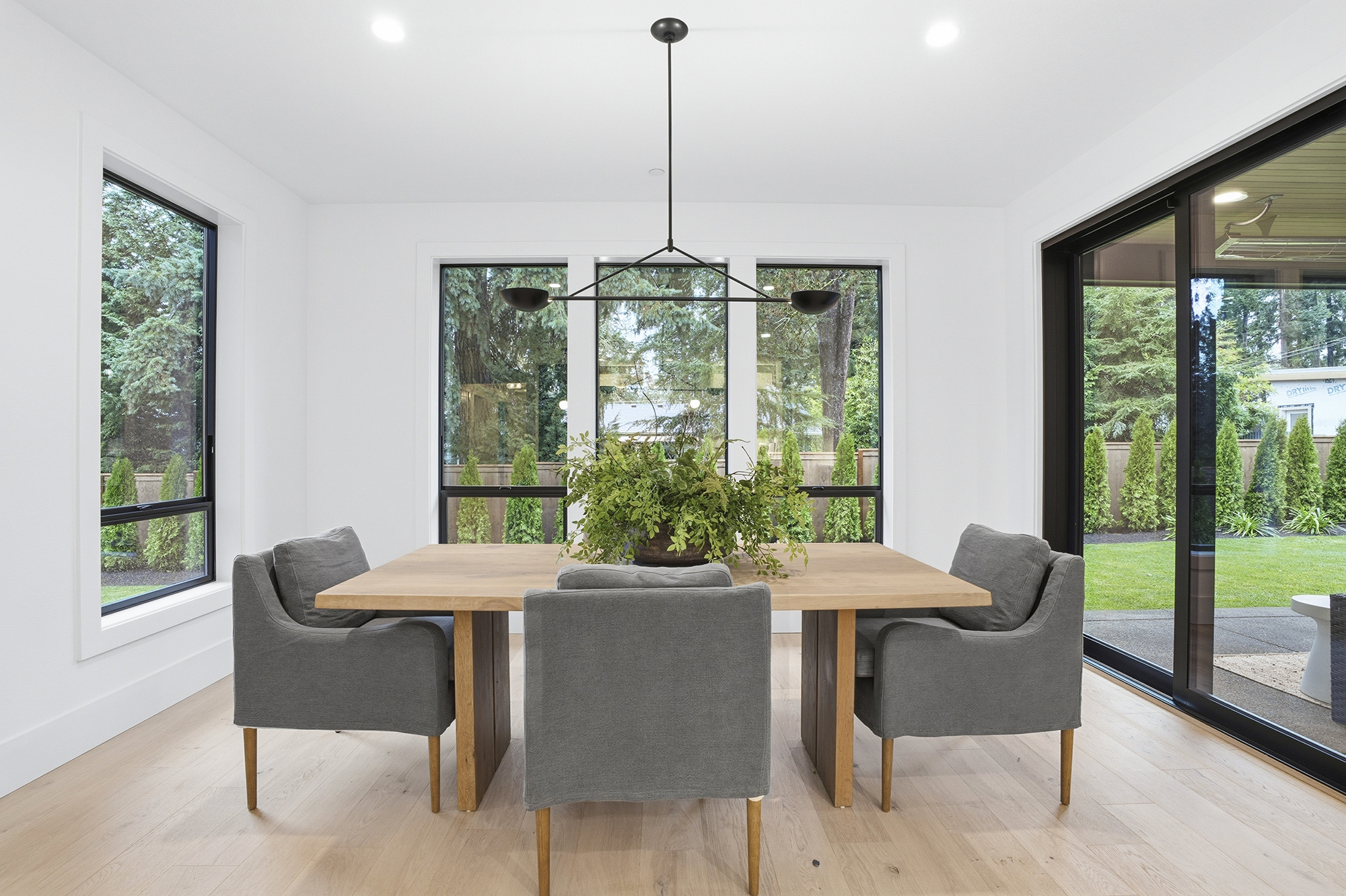 16901 Kara Ln Lake Oswego OR 26