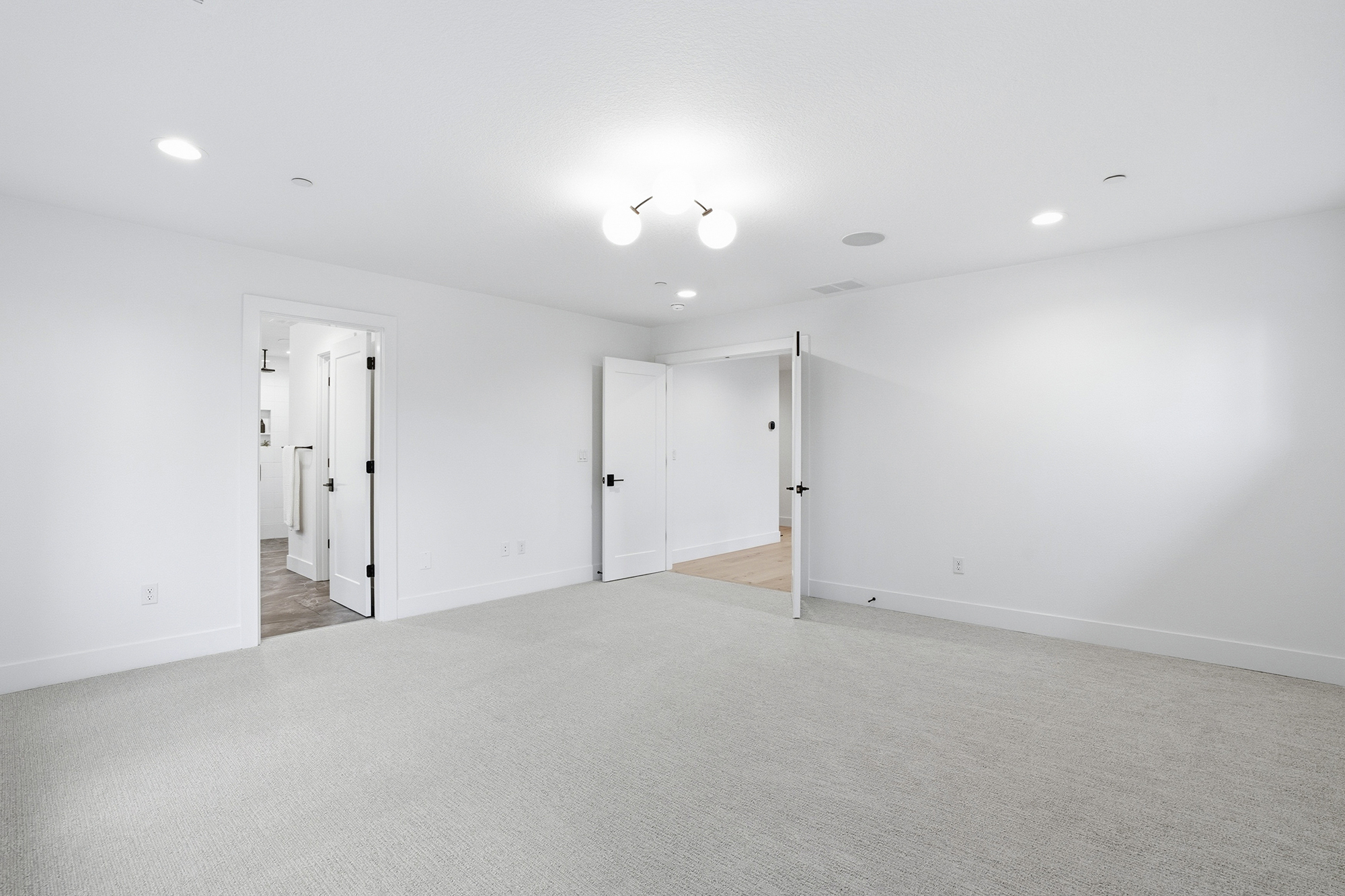 16901 Kara Ln Lake Oswego OR 36