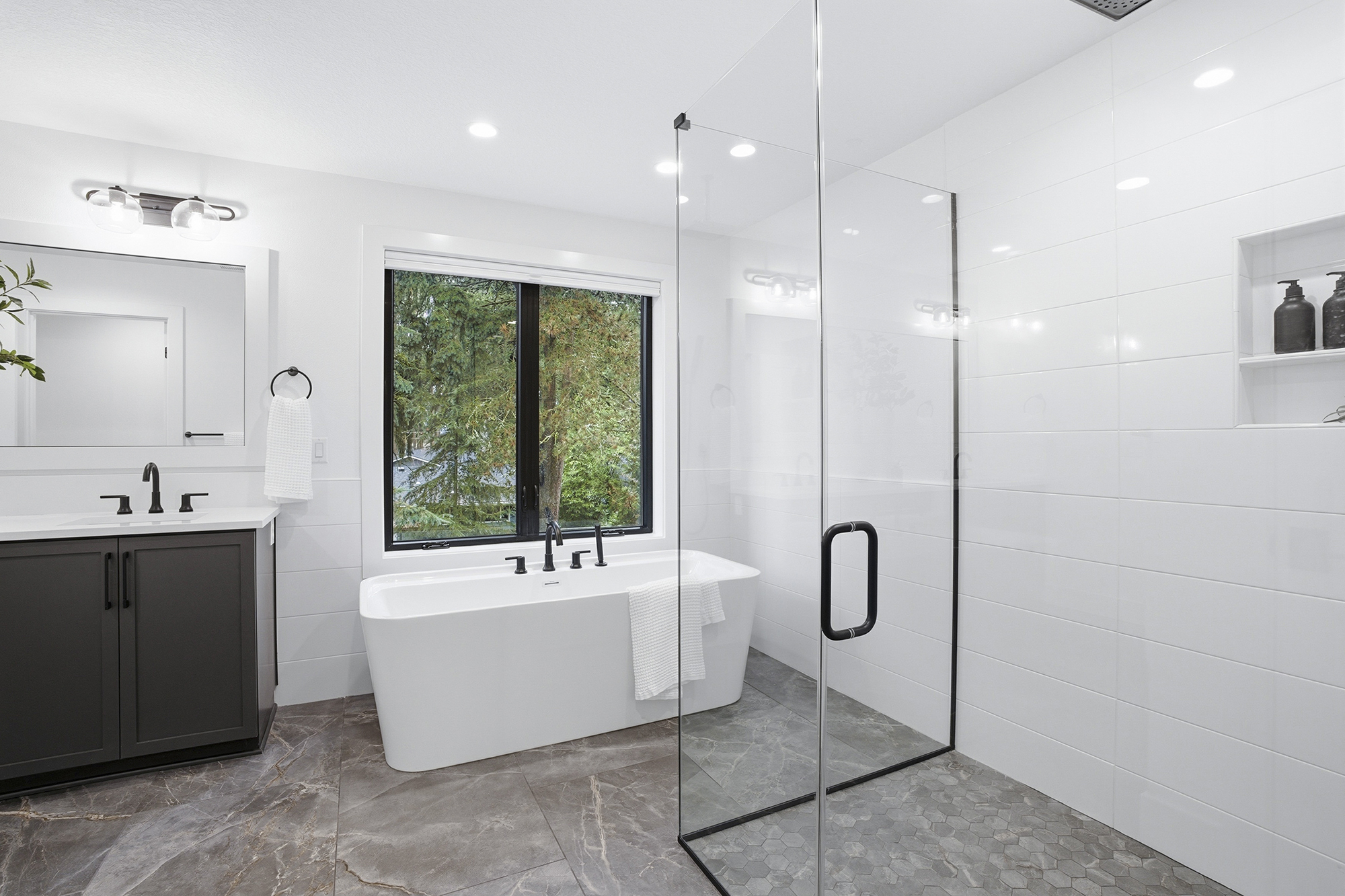 16901 Kara Ln Lake Oswego OR 43