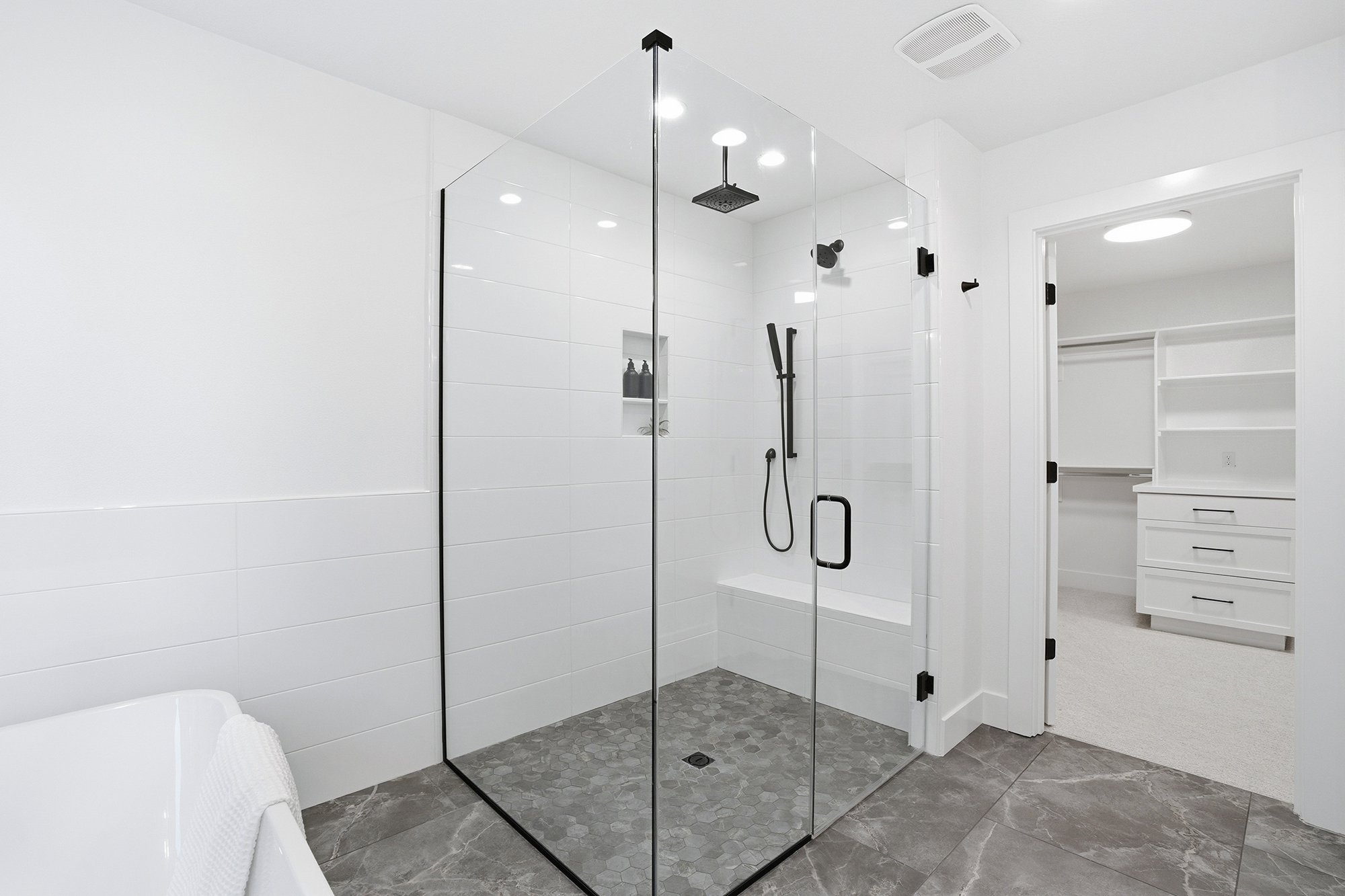 16901 Kara Ln Lake Oswego OR 44