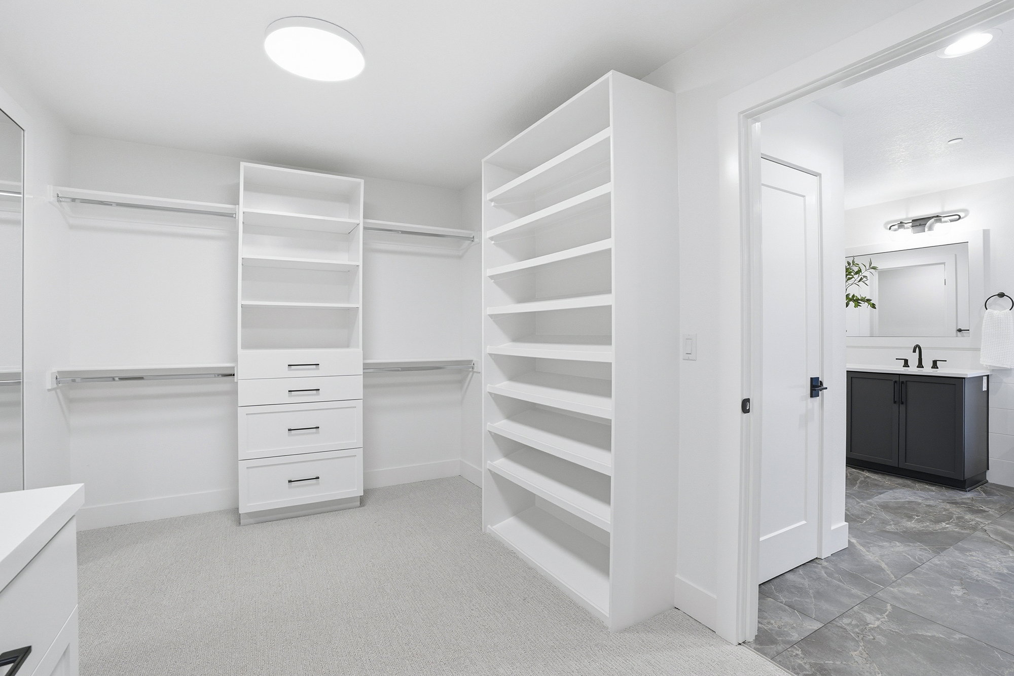 16901 Kara Ln Lake Oswego OR 46