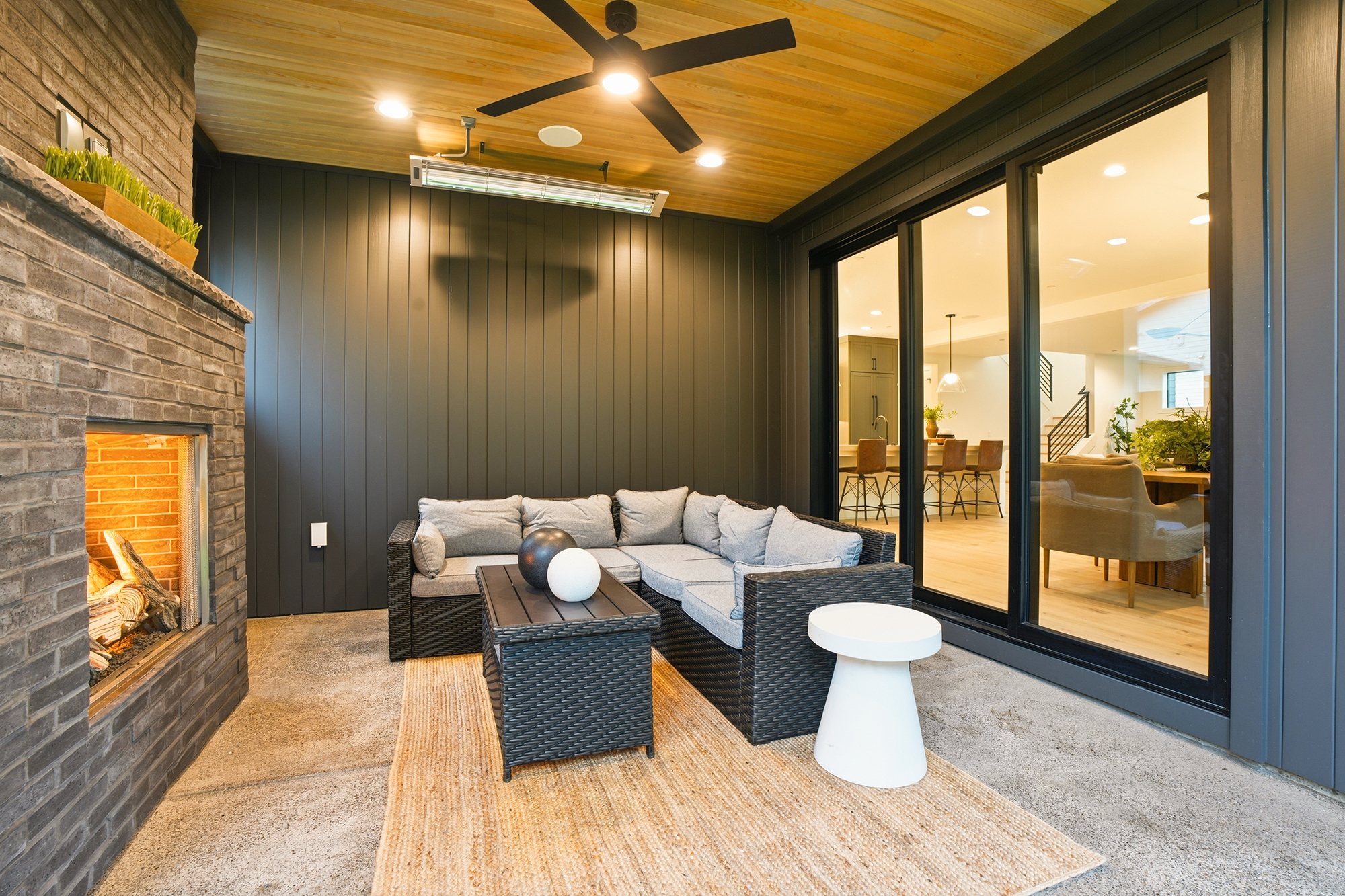 16901 Kara Ln Lake Oswego OR 62