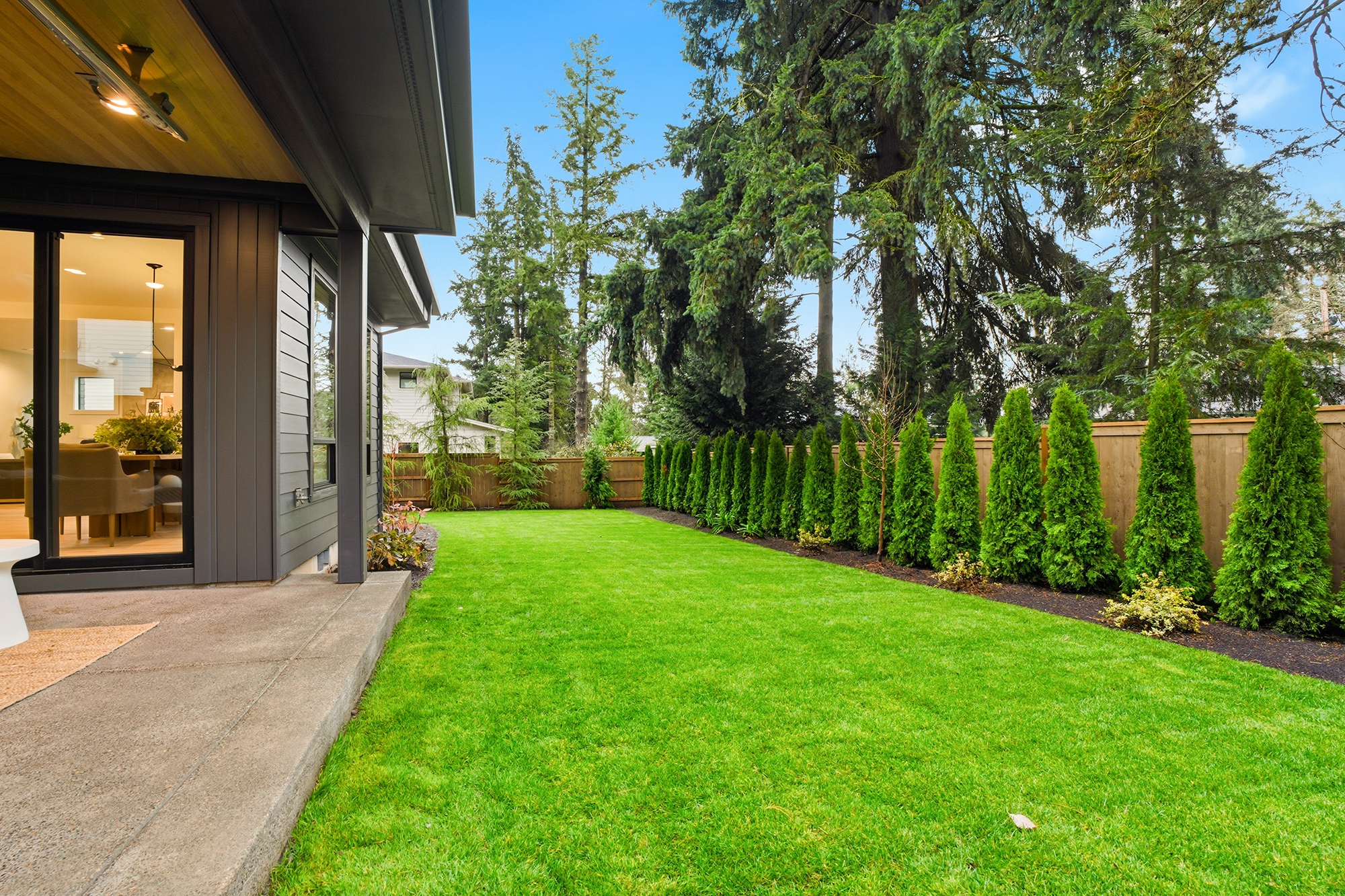 16901 Kara Ln Lake Oswego OR 64