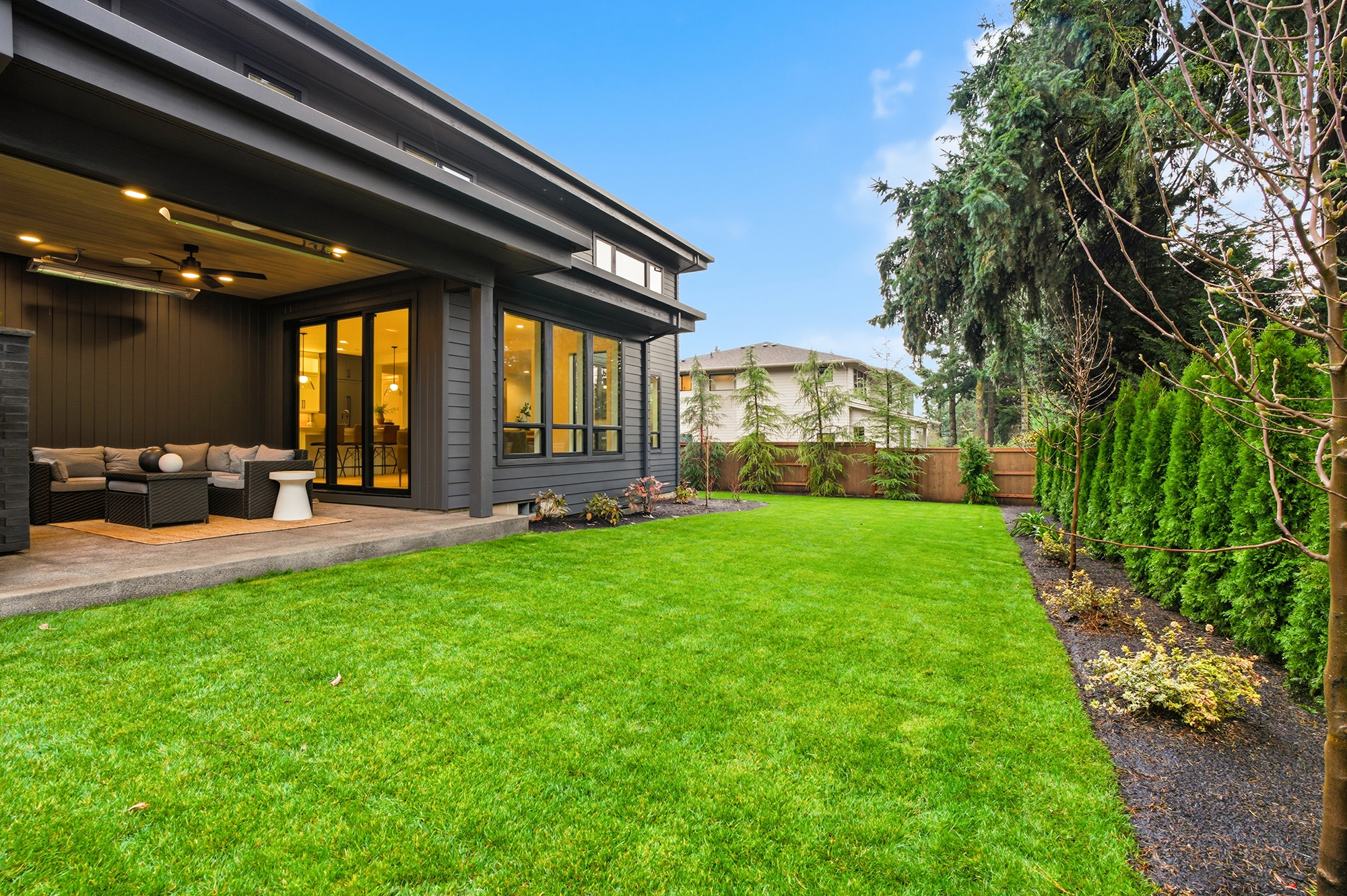 16901 Kara Ln Lake Oswego OR 67