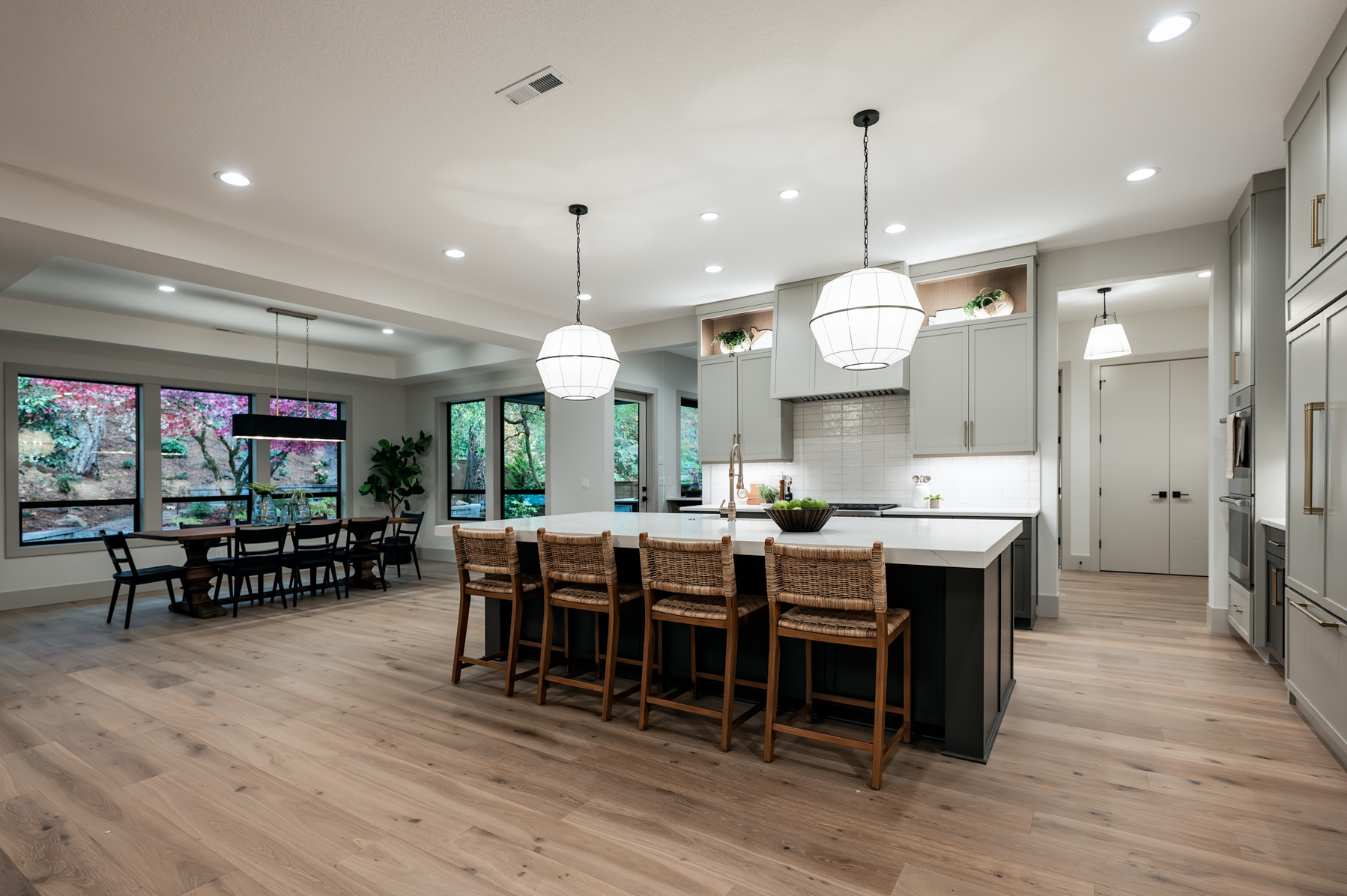 20251113 1872PalisadesTerLO 1016