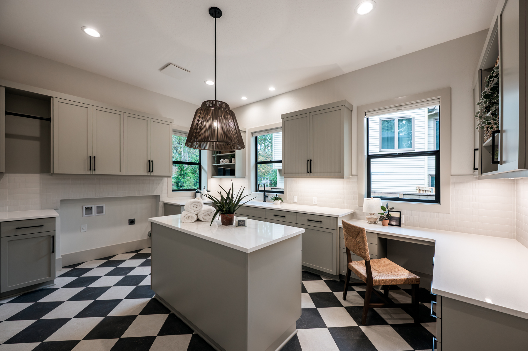 20251113 1872PalisadesTerLO 1054