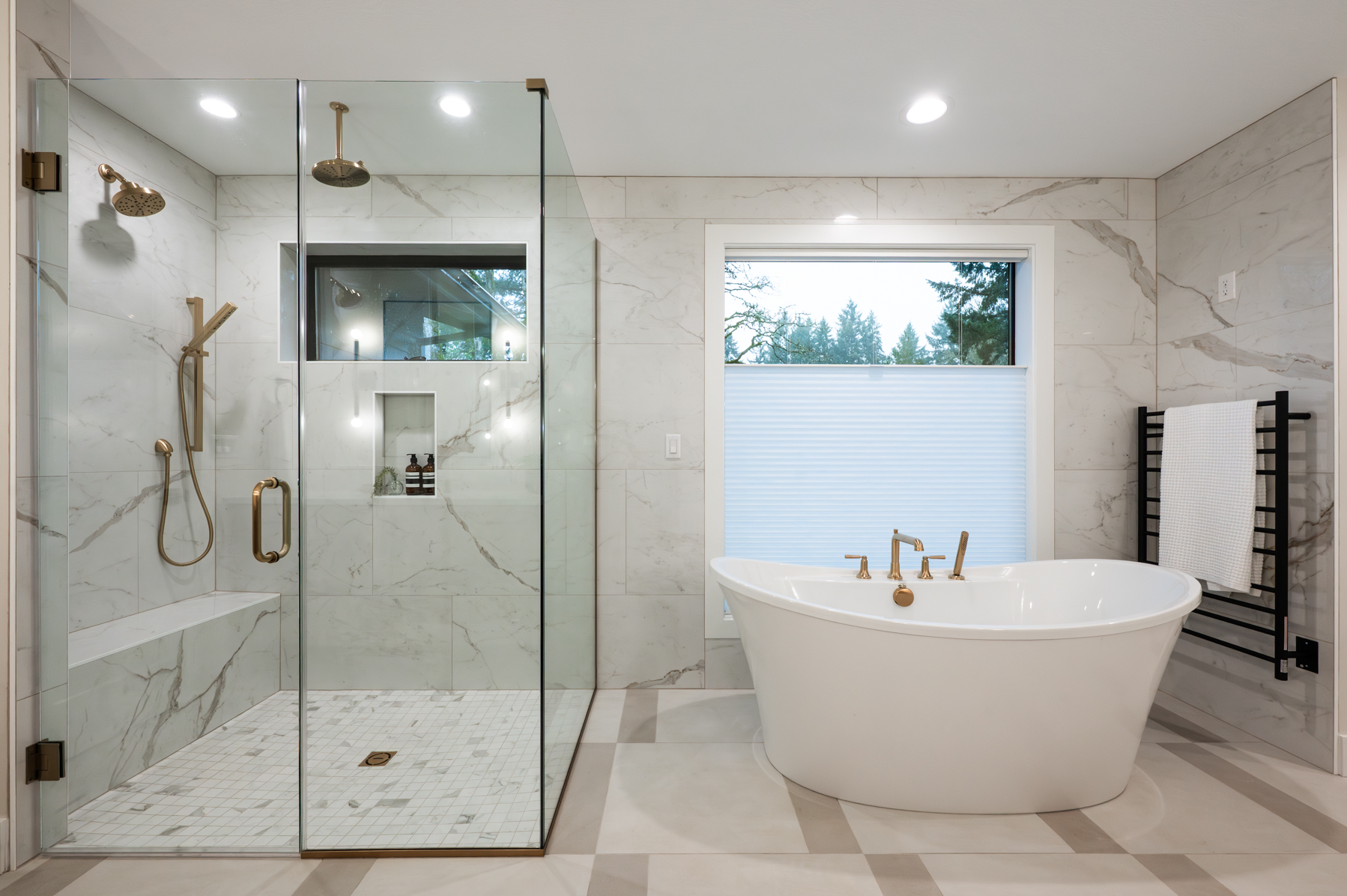 20251203 4401CobbWayLO 1047