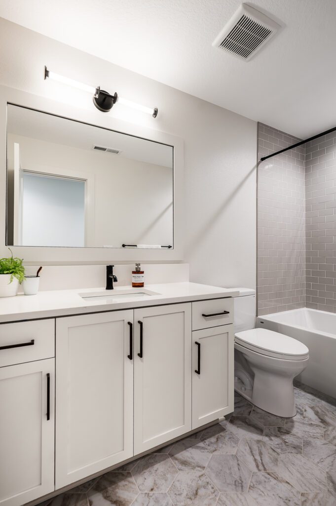 20250701 16250ReeseRdLO 1070