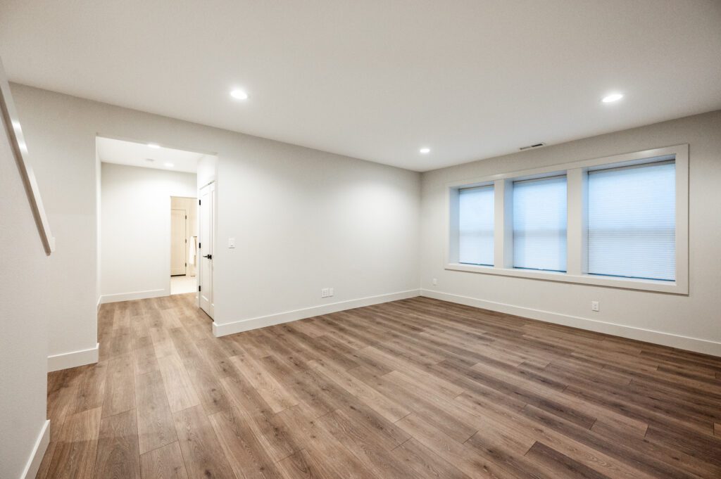 20250701 16250ReeseRdLO 1086