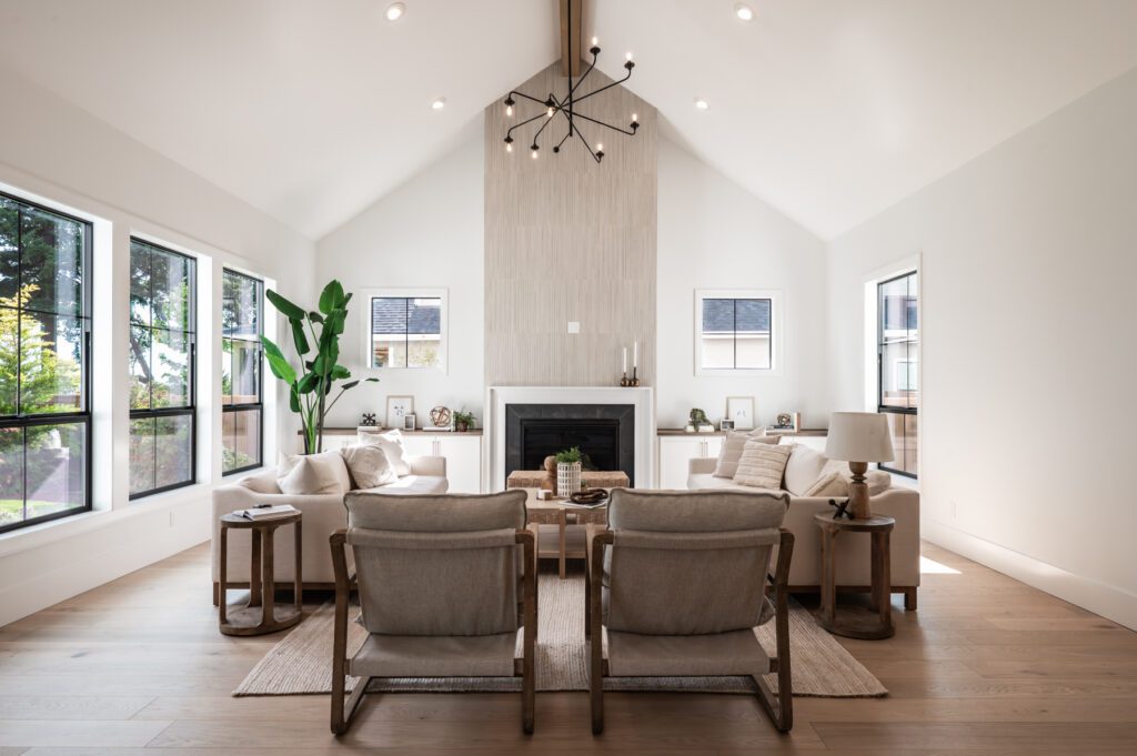 20250813 2406GlenEaglesRdLO 1016