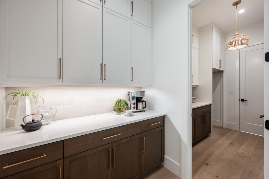 20250813 2406GlenEaglesRdLO 1038