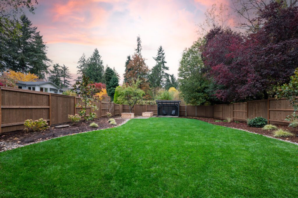 20251030 661SixthStLO 1084