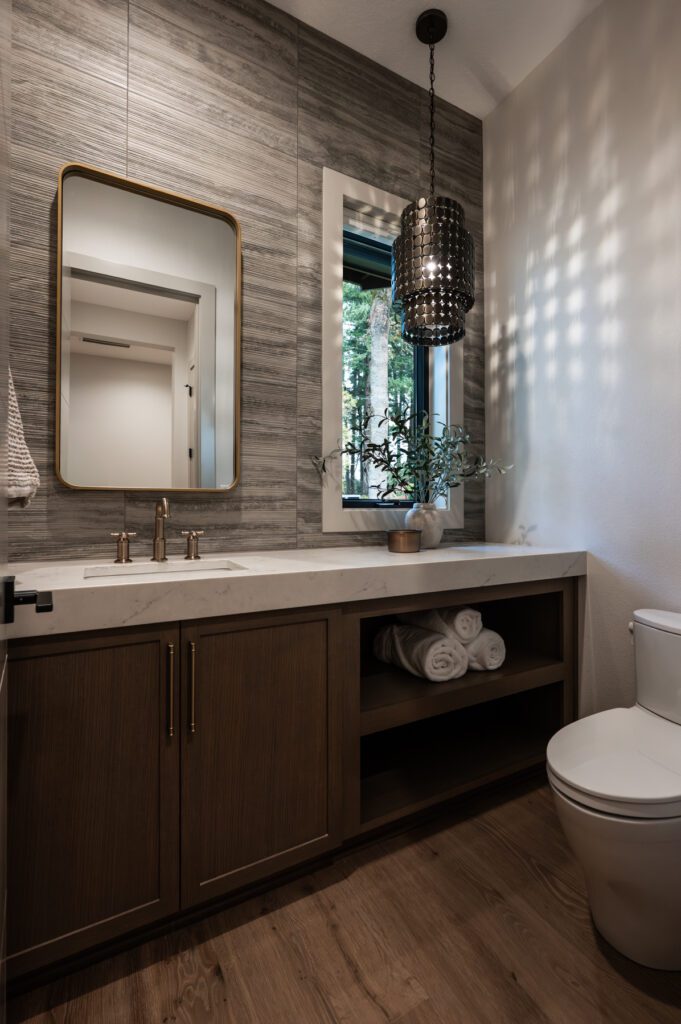 20251113 1872PalisadesTerLO 1010